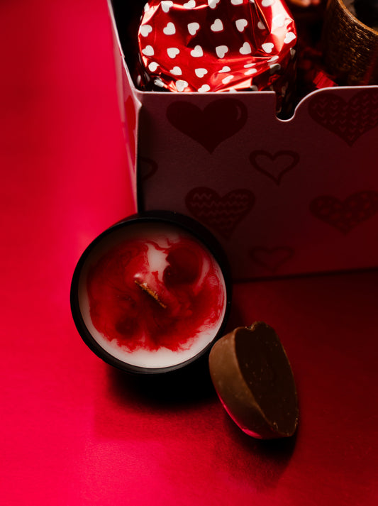 elle's "box of chocolates" candle gift box
